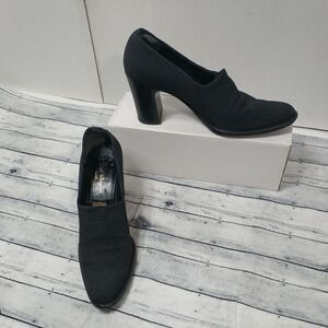 Robert Clergerie Black  Heels SZ 7.5 AA